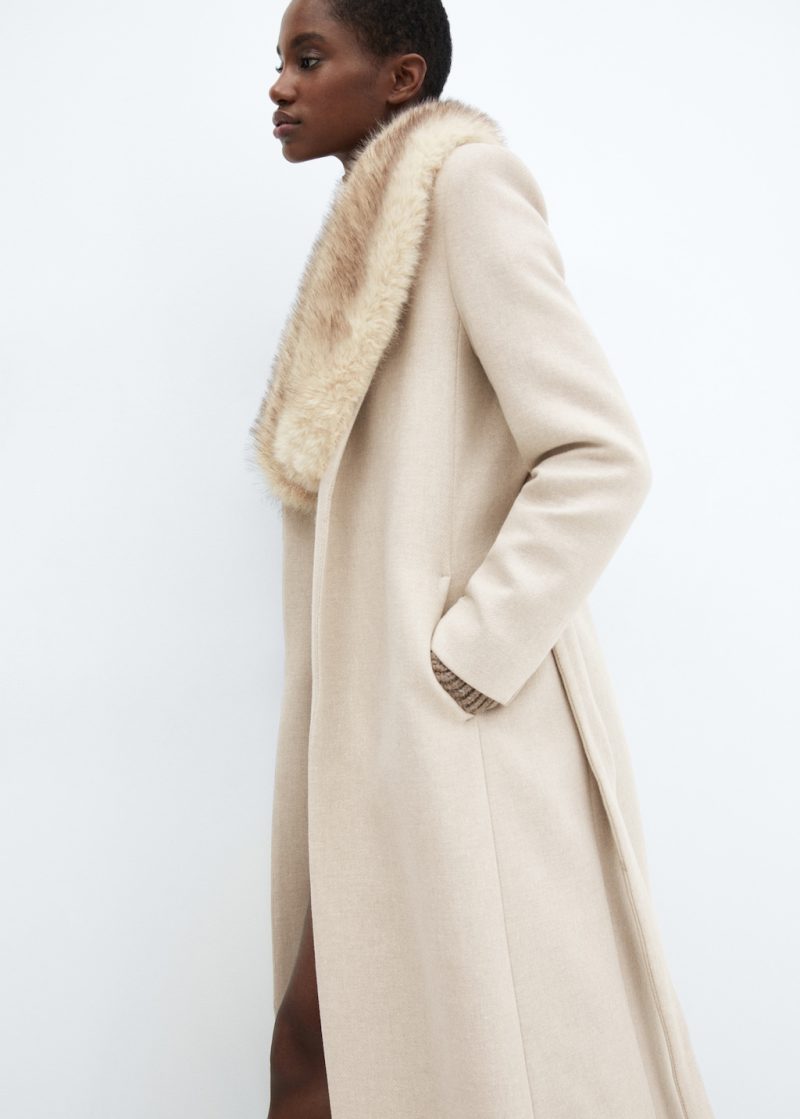 Manteco wool coat with detachable fur collar - Image 4